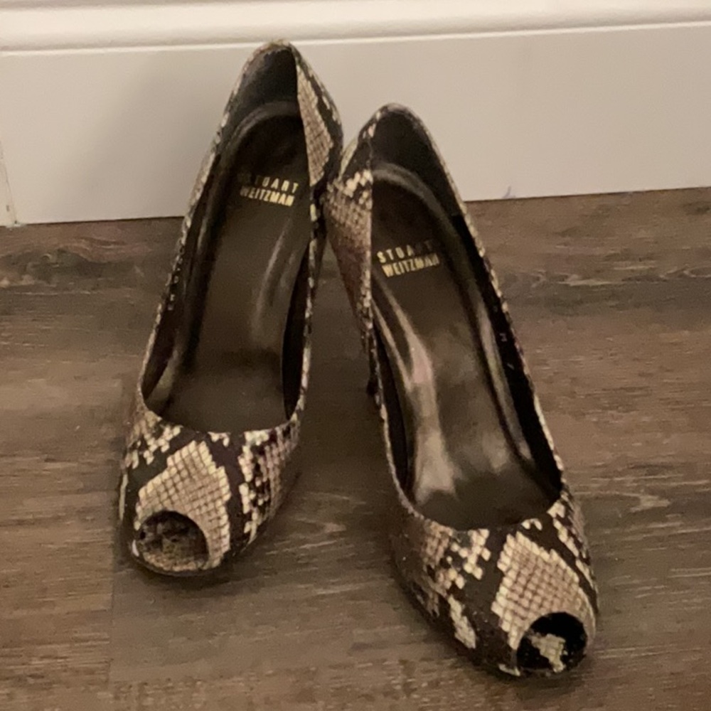 Brown Snakeskin Peep toe Heels